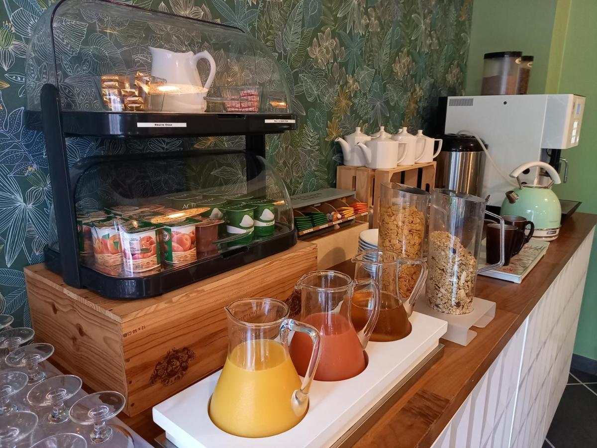 Hotel Restaurant Notre Dame Collobrières المظهر الخارجي الصورة