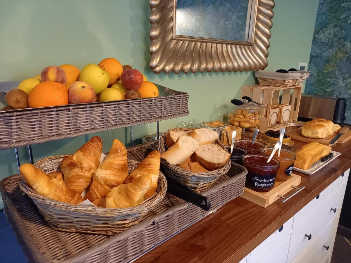Hotel Restaurant Notre Dame Collobrières المظهر الخارجي الصورة