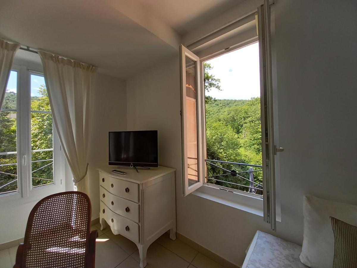 Hotel Restaurant Notre Dame Collobrières المظهر الخارجي الصورة